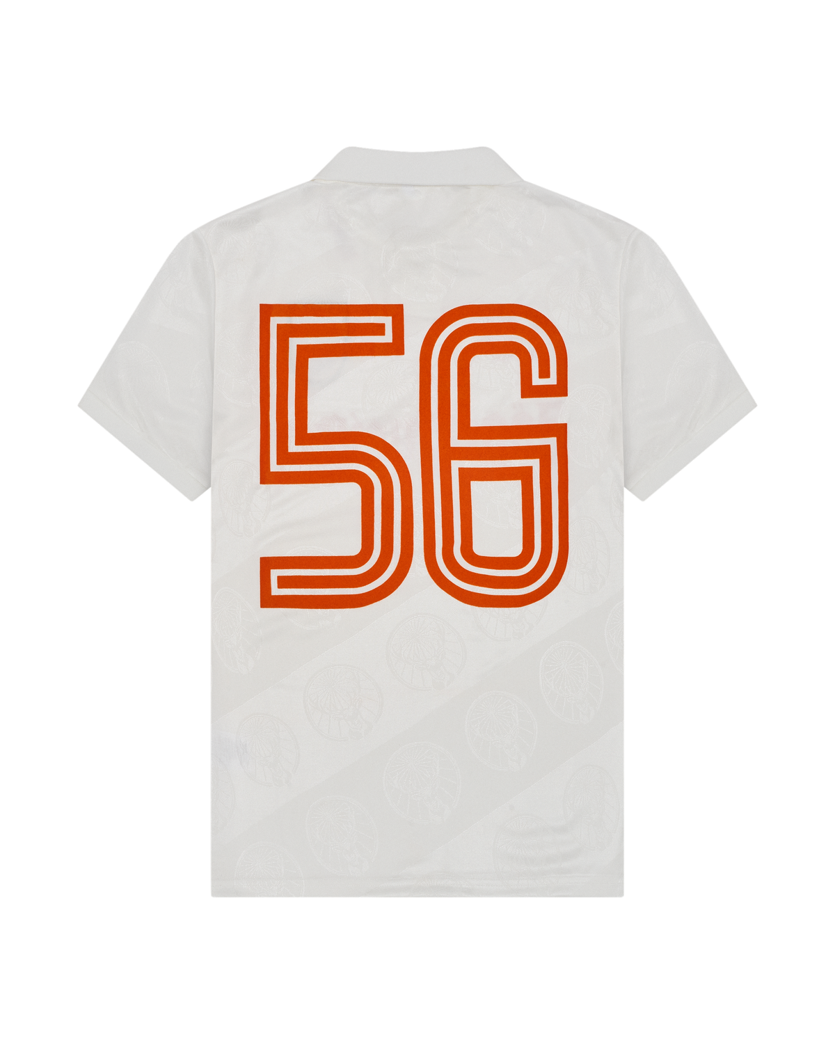 Camisola branca com o design laranja '56' nas costas.